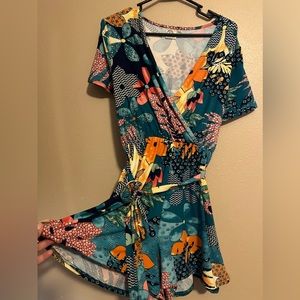 Summer Romper, bright colors. With waist tie.